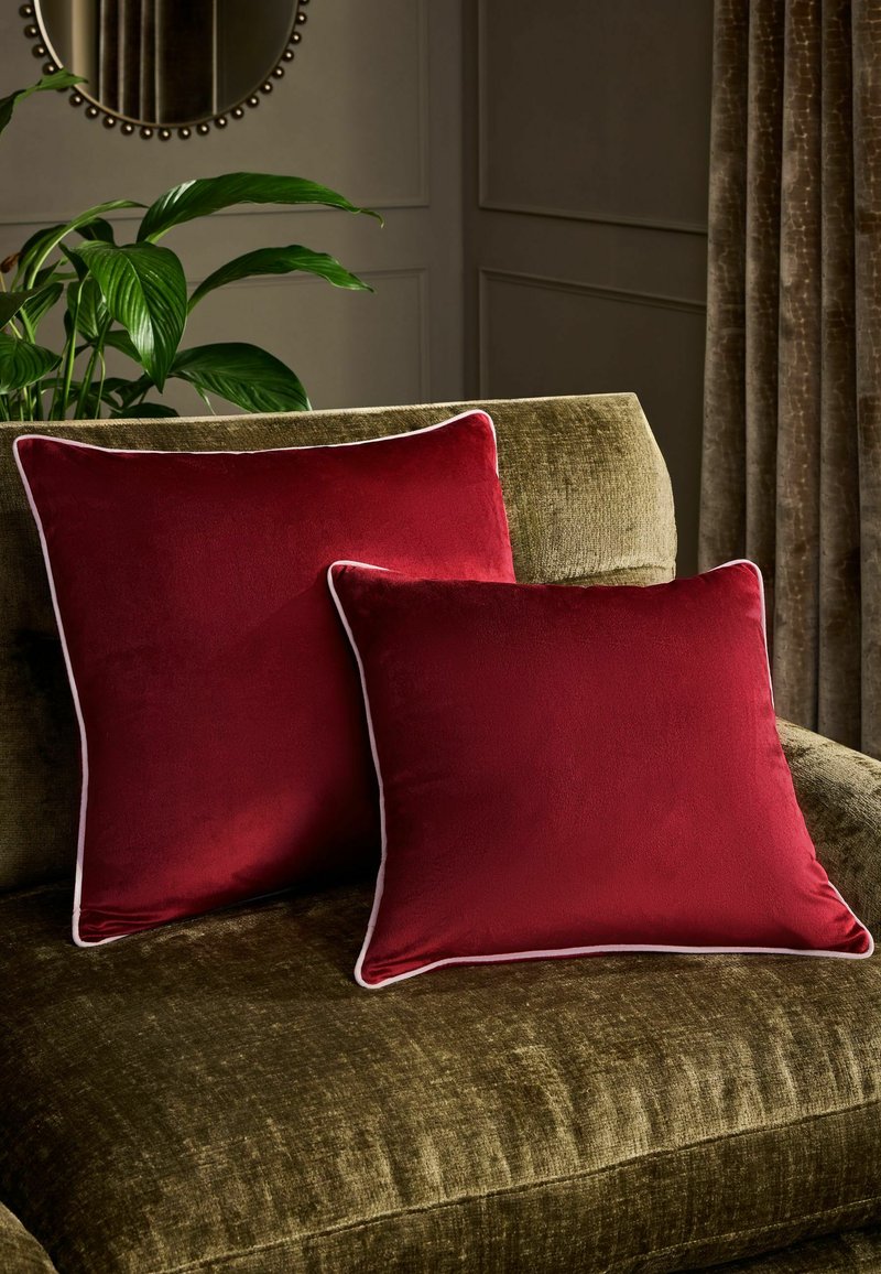 Next 59X59CM MATTE VELVET CONTRAST PIPE UNISEX - Dekokissen - red/rot