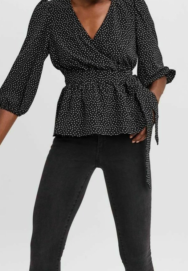 Vero Moda Blus - black