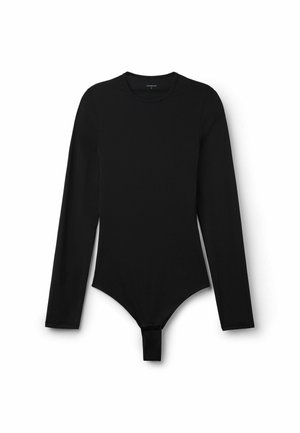 Černý overal s dlouhým rukávem vyrobený z elastického materiálu, s kulatým výstřihem, přiléhavým střihem a patentkem na spodní části.