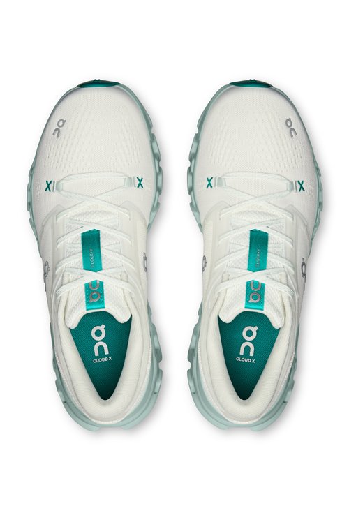 On CLOUD X 5 - Trainers - ivory surf — foto 3