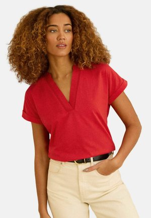 Love & Roses, Print T-shirt - red lace trim