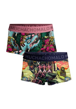 Dva páry farebných boxeriek s detailnými vzormi inšpirovanými Aztékmi a Egyptom, na pásikoch označené nápisom "MUCHACHOMALO".