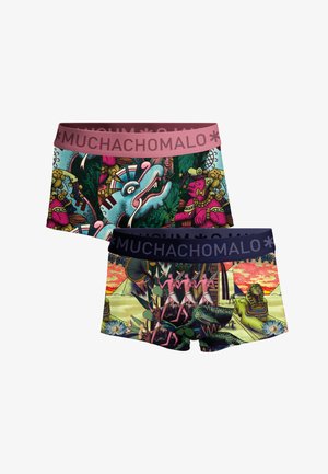 Dvi poros spalvingų bokserių su išsamiais Aztekų ir Egipto įkvėptais raštais, su juosmenimis pažymėtais "MUCHACHOMALO".