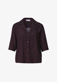 Unselected, rustic rouge