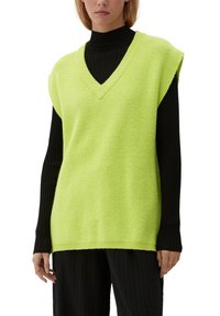 QS Sweter