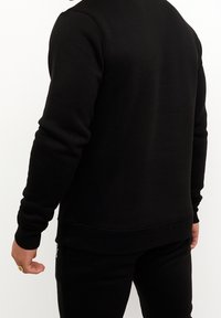 Gym King Sudadera - black