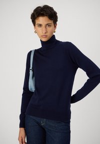 GAP Džemper - navy uniform