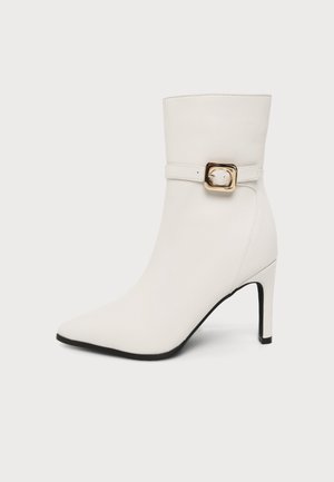 RAID, KAYRA - Bottines à talons hauts - off white