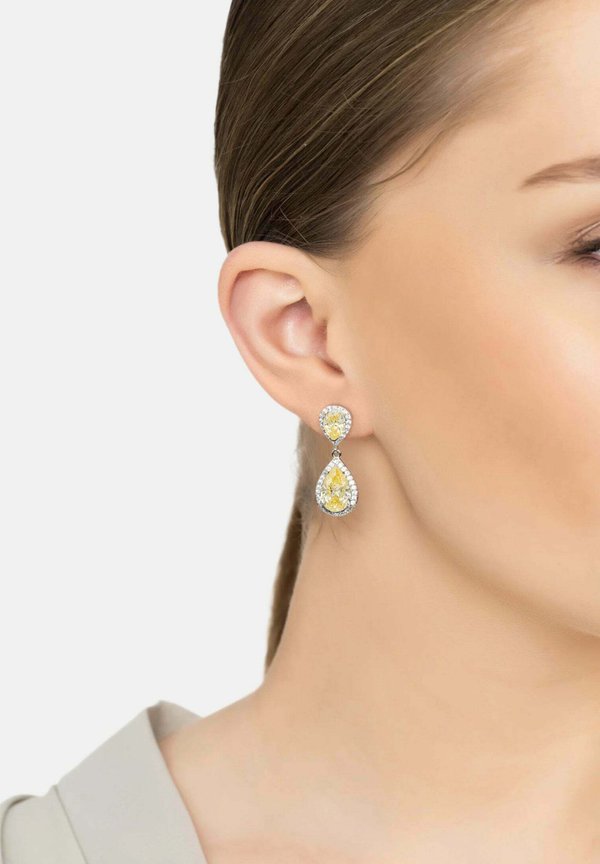 ODETTE - Earrings
