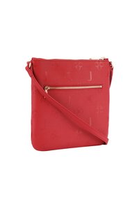 Borsa a tracolla sintetica rossa con texture goffrata, dotata di tasca frontale con zip e tracolla removibile. Accessori in tonalità oro.