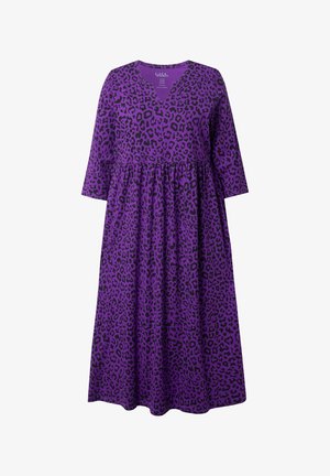 Ulla Popken, LEOPARD EMPIRE A-LINE POCKET - Vestido ligero - purple