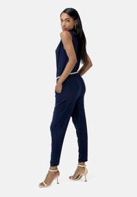 Elara Mono - blau