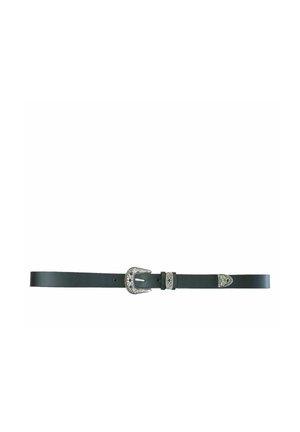 Ceinture en cuir noire avec boucle style western gravée en argent, passant et bout, posée à plat sur fond blanc.