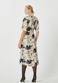 Minimum YOLAS - Robe de jour - sagebrush green