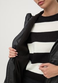 Terranova - Kurtka przeciwdeszczowa