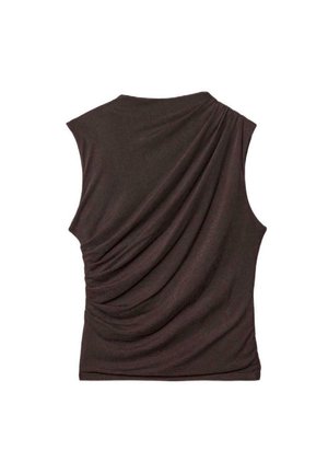 Temno rjav top brez rokavov z asimetrično denimo tkanino, nabrano na eni strani, z visokim izrezom in gladko teksturo.