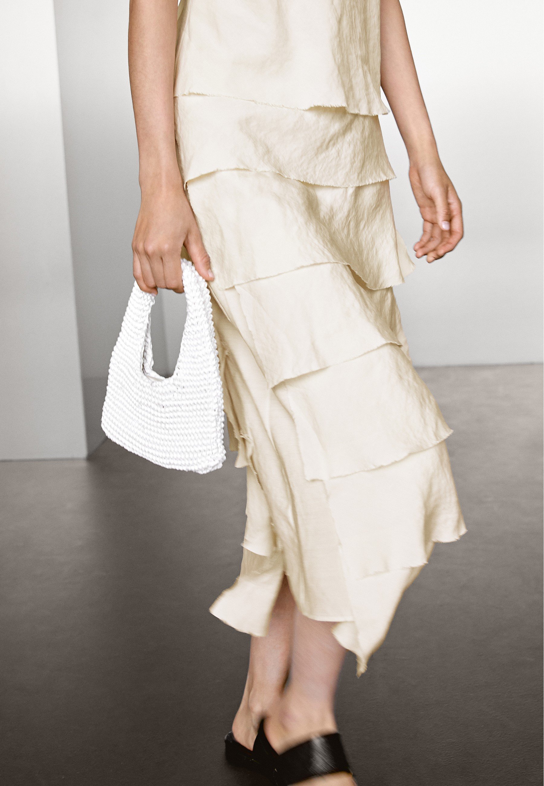 Massimo Dutti FLOWING WITH RUFFLES - Day dress - beige