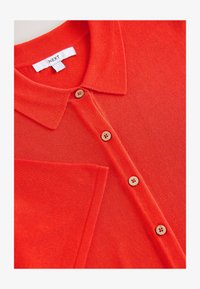 Sélectionné, orange