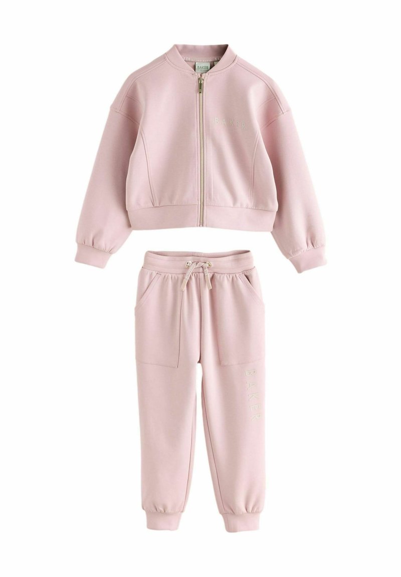 Roze sweat outfit met een cropped jack met rits en een ronde halslijn, voorzien van elastische manchetten, gecombineerd met bijpassende joggerbroeken met zakken.