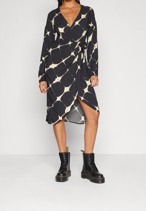 Day dress - black