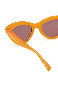 Guess Sluneční brýle - orange brown