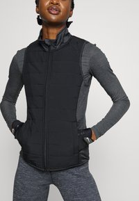 ONLY Play NABA - Liivi - black