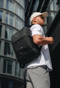 Larkson NIKLAS - Zaino da viaggio - schwarz