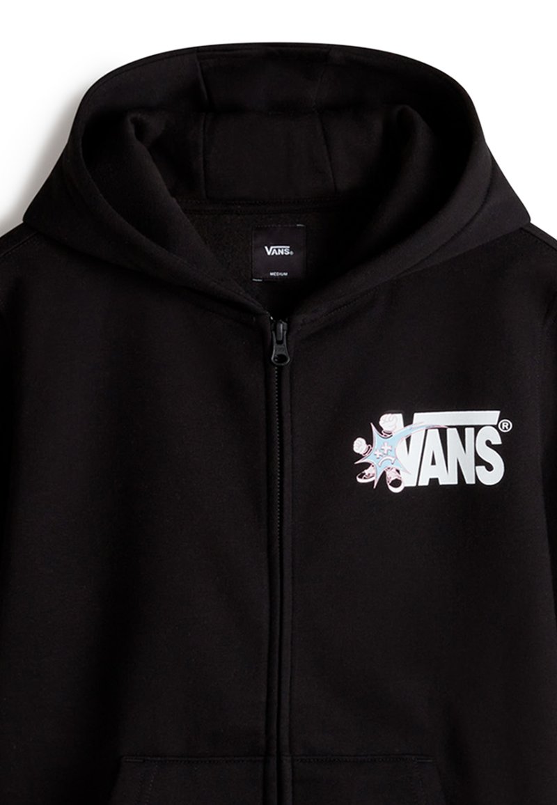 Hoodie zippé noir en tissu doux, arborant un logo Vans blanc avec un motif coloré sur le côté gauche de la poitrine.