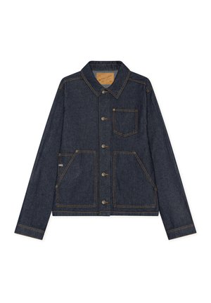 Veste en denim bleu foncé à rayures verticales, fermeture à boutons, une poche poitrine et deux grandes poches basses cousues avec un fil marron contrastant.