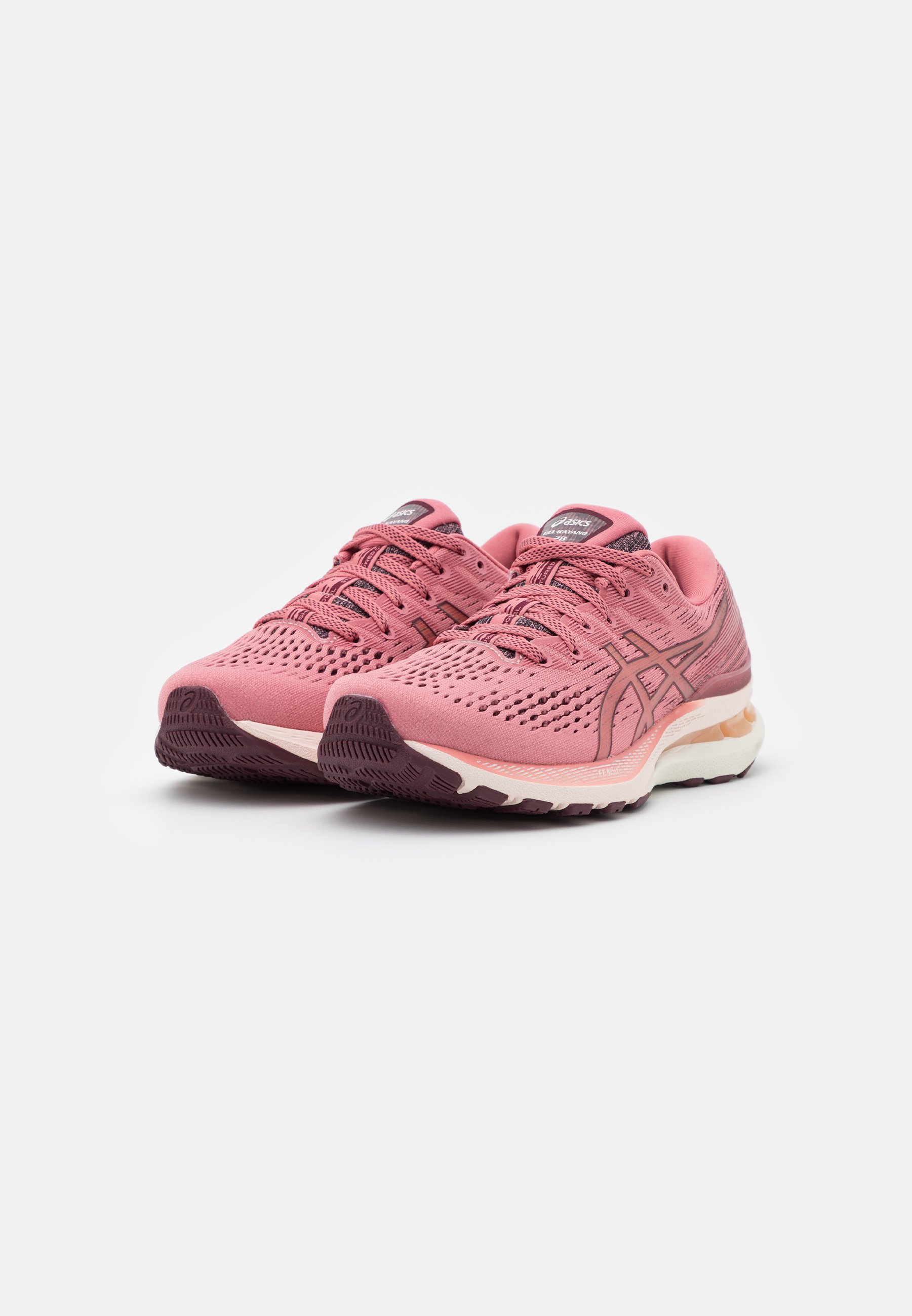 ASICS GEL-KAYANO 28 - Stabilumą 