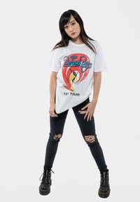 Paradiso Clothing THE BEACH SURFER 83 VINTAGE - Print T-shirt - white