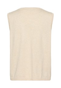 Bežinė be rankovių megzta palaidinė su apvalia iškirpte, minkšta tekstūra ir gipiūru iškirpte; visame paviršiuje matomas švelnus heather raštas.