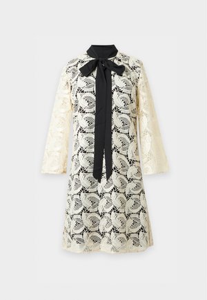 Bruuns Bazaar, DRESS - Robe de jour - snow white/gold-coloured