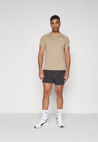 Puma Spordi T-särk - oak branch