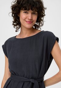 s.Oliver CRINKLE MET RUGDECOLLETÉ granatowy