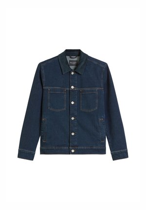 Dunkelblaue Jeansknopfjacket mit Kontrastkragen, zwei Brusttaschen und zwei Seitentaschen, flach auf weißem Hintergrund ausgebreitet.