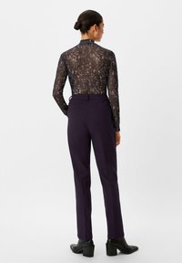 comma casual identity REGULAR - Chino - lila