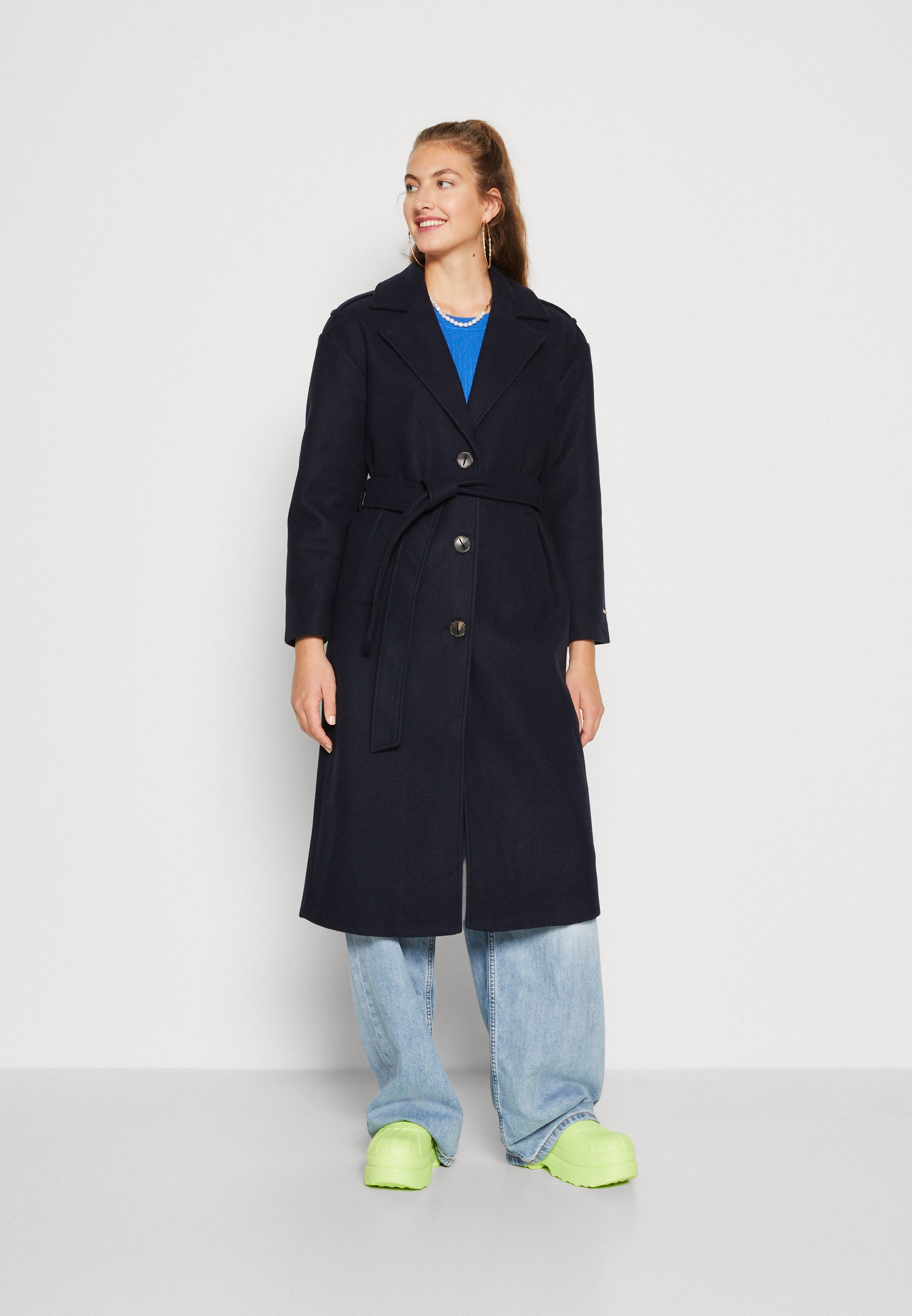 Schwarzer Mantel Wildlederimitat Mantel Only Only Jacke Mantel