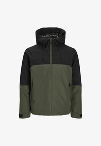 Vybráno, forest night