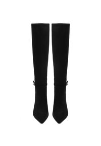 Stivali over-the-knee in suede nero con punta appuntita e una piccola fibbia decorativa sul lato superiore. Finitura liscia e opaca.