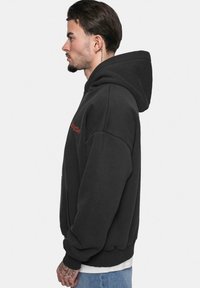Dropsize HEAVY IN GOOD WE TRUST - Hoodie - washed black