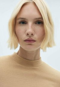 Mango Majica z dolgimi rokavi - gold-coloured