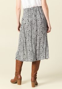 BONOBO Jeans MIDI  - Falda acampanada - noir