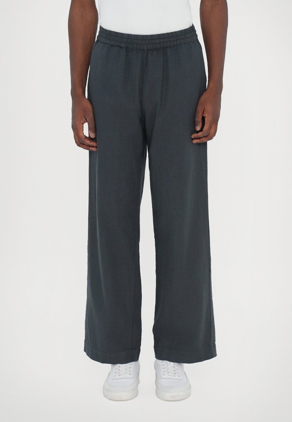 LEEDS - Trousers - ebony