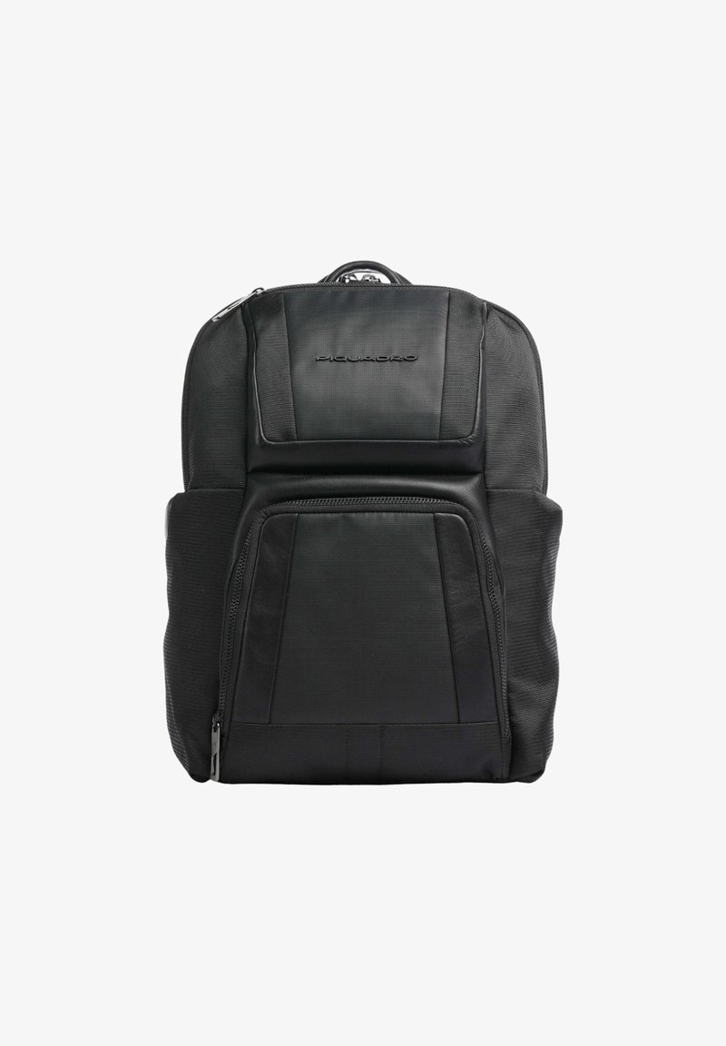 Zaino PIQUADRO porta Pc 15,6 in Tessuto Colore Nero Linea Wollem - CA6239W129BM a sconto Zaino PIQUADRO porta Pc 15,6 in Tessuto Colore Nero Linea Wollem - CA6239W129BM a sconto