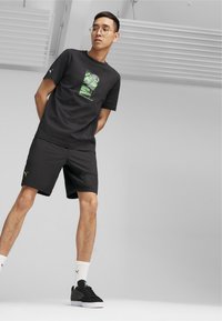 Puma MERCEDES-AMG PETRONAS MOTORSPORT MIT GRAFIK - Tričko s potlačou - black