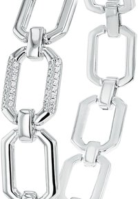 Cadena de plata con eslabones rectangulares y octogonales alternos. Algunos eslabones presentan acentos texturizados transparentes, añadiendo interés visual. Acabado suave.