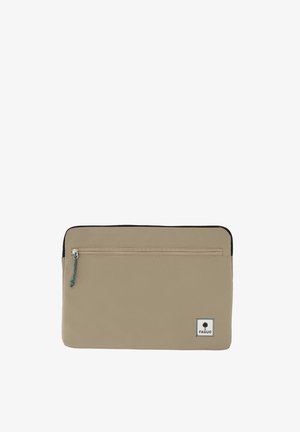 Housse de portable rectangulaire beige avec poche zippée à l'avant, doublure intérieure noire et petit patch en tissu blanc avec icône d'arbre.