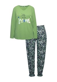 Camiseta de pijama de manga larga verde con pantalones de estampado floral. La camiseta tiene un escote en V y el texto "La vida es mejor en pijamas." Los pantalones cuentan con una cinturilla elástica.