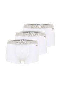 Drie witte boxershorts voor heren met grijze elastische taillebanden, voorzien van het merk "Carlo Colucci" en kleine logolabels aan de zijkant.